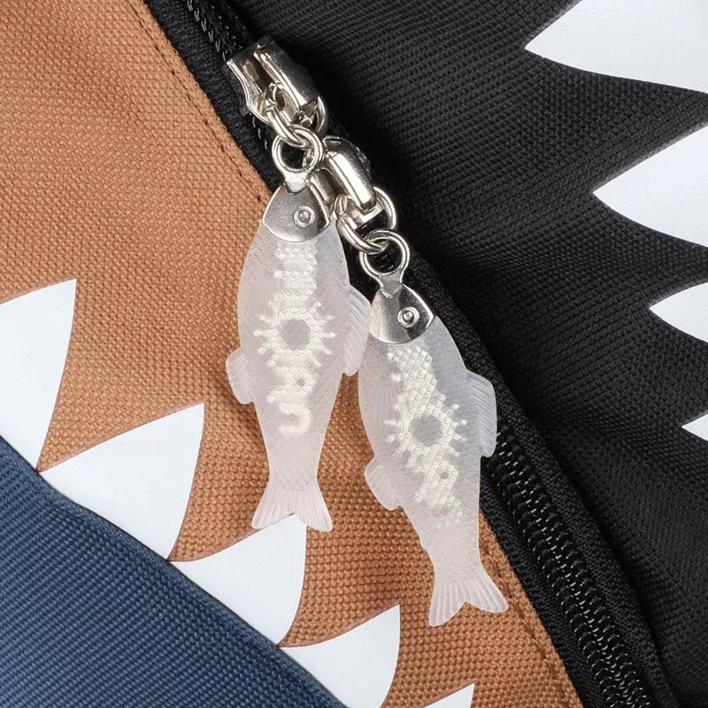 Shark Backpack (L) - Daily Sparkles