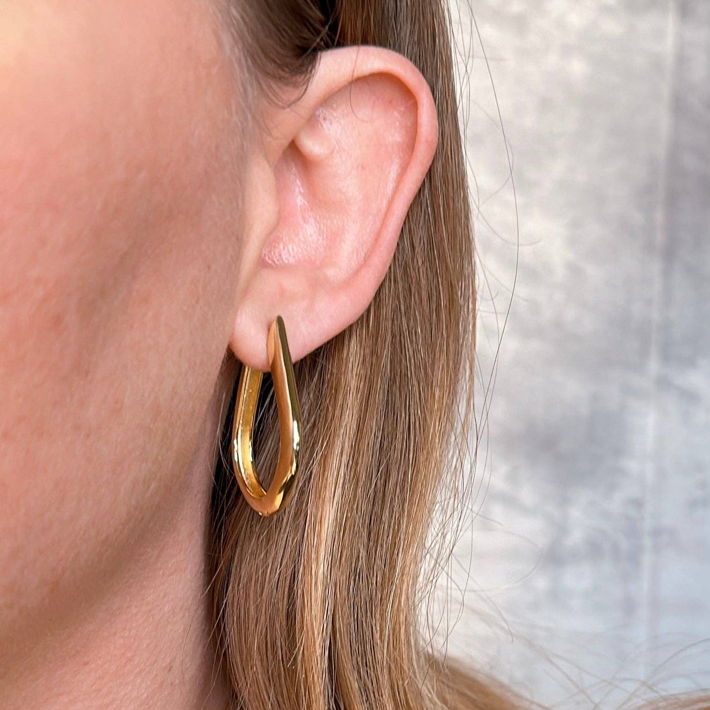 Teardrop Hoop Earrings - Daily Sparkles