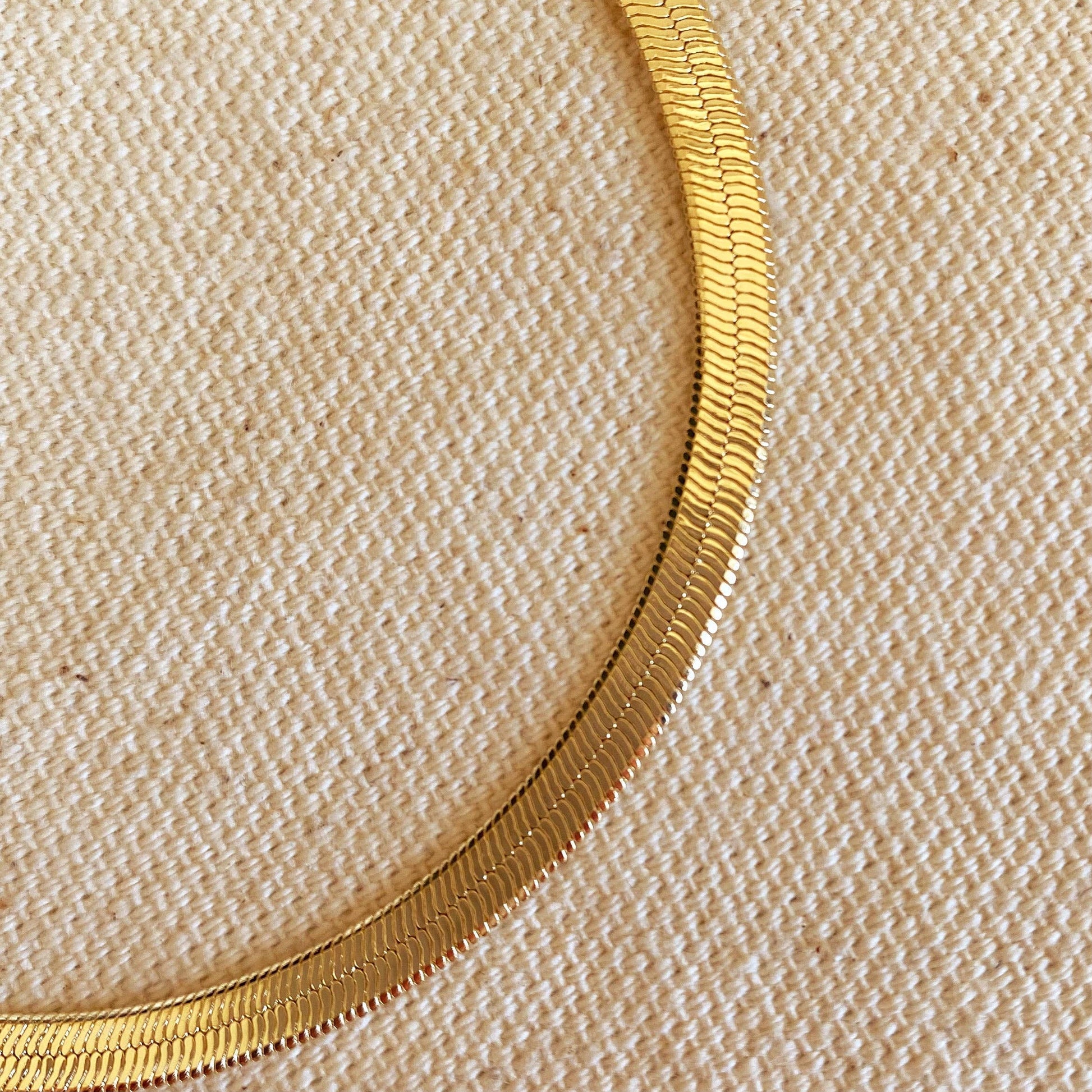 Classic Herringbone Bracelet - Daily Sparkles 