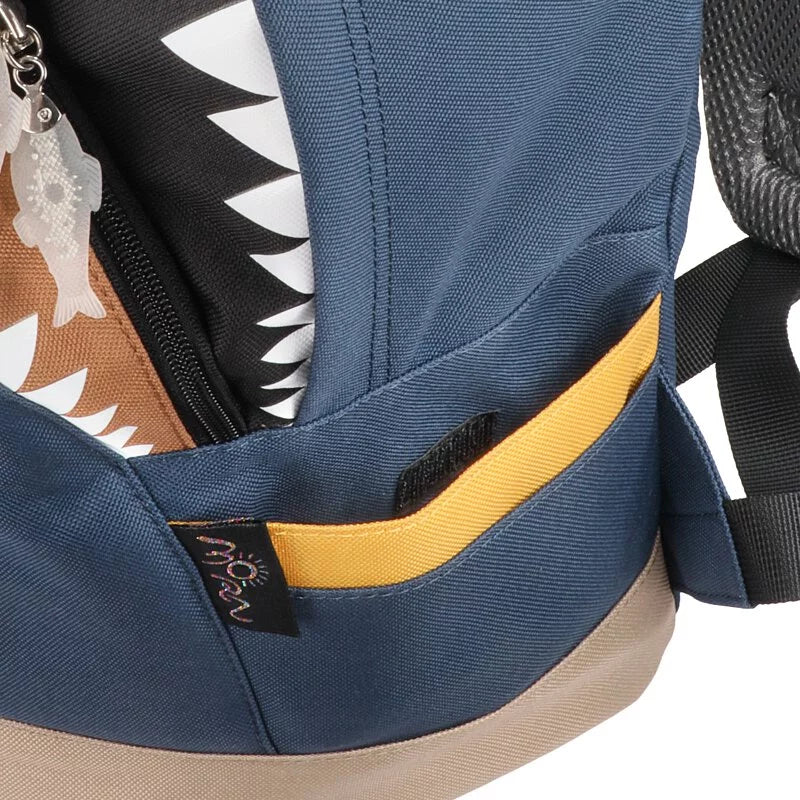 Shark Backpack (L) - Daily Sparkles 
