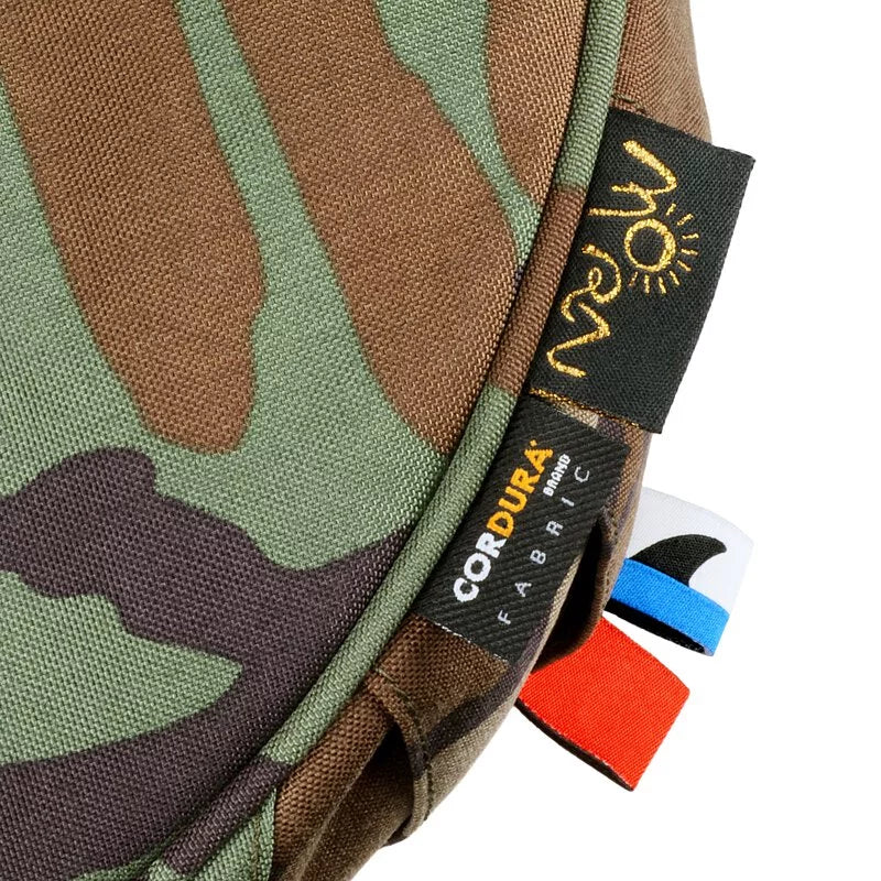 Shark Waist Bag - Daily Sparkles 